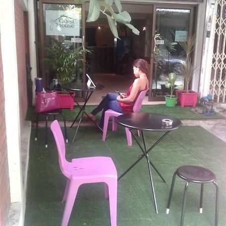 Yaya Guesthouse Bangkok Ngoại thất bức ảnh