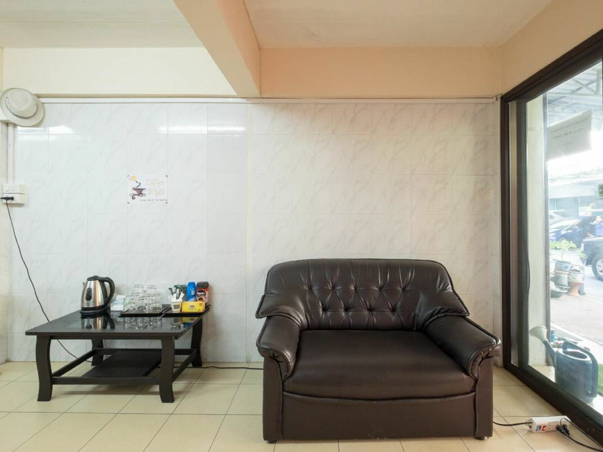 Yaya Guesthouse Bangkok Ngoại thất bức ảnh